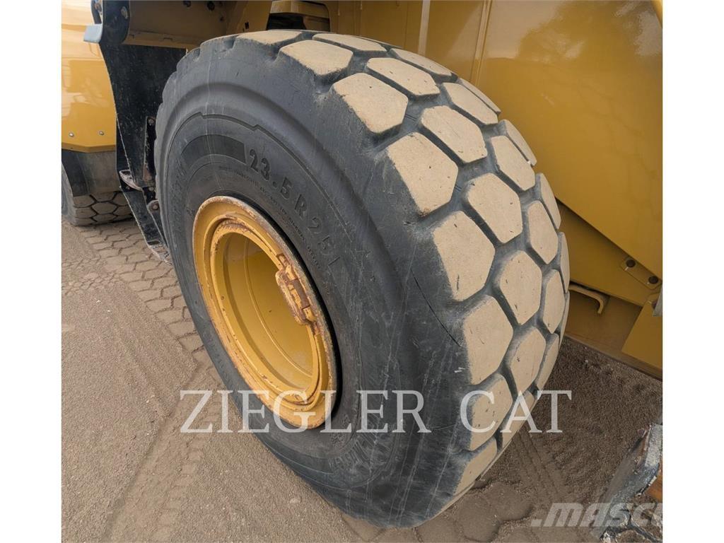 CAT 950M Pyöräkuormaajat