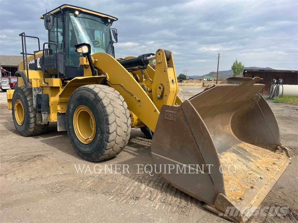 CAT 950M Pyöräkuormaajat