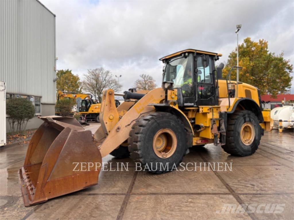 CAT 950M Pyöräkuormaajat