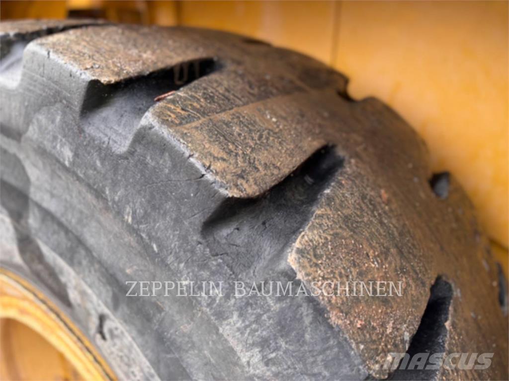 CAT 950M Pyöräkuormaajat