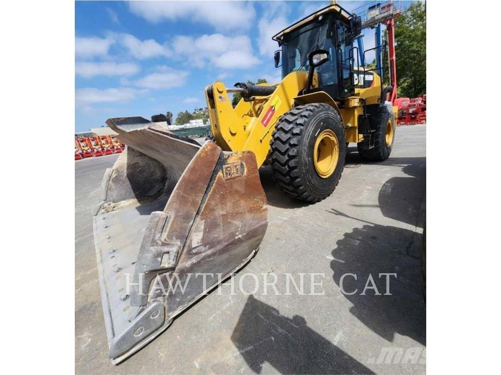 CAT 950M Pyöräkuormaajat