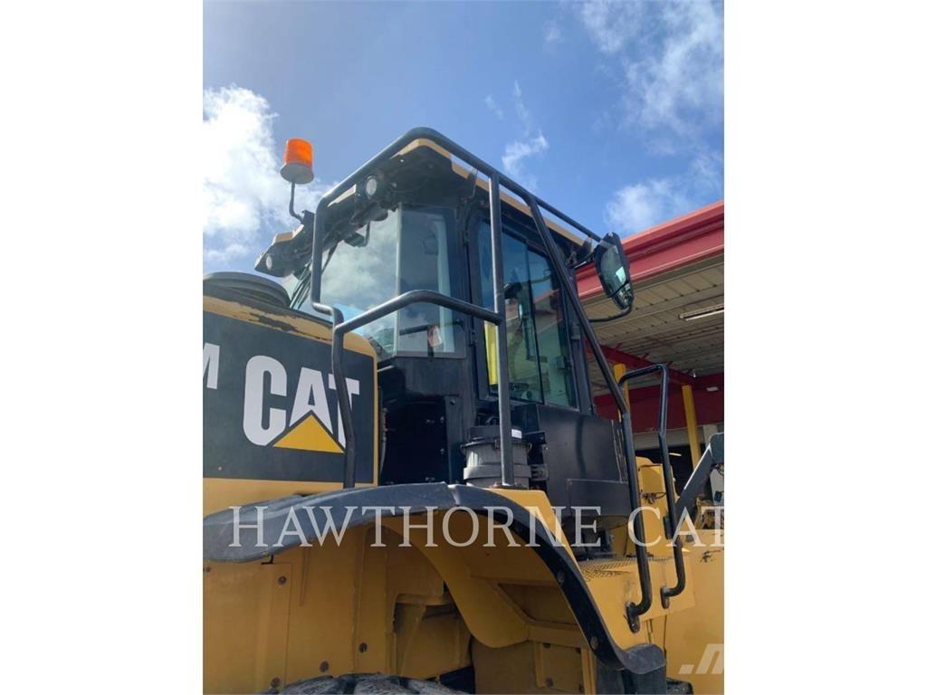 CAT 950M Pyöräkuormaajat