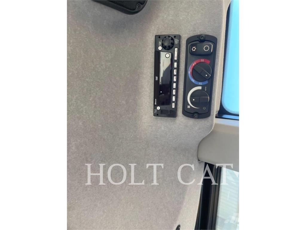 CAT 953 QC Telakuormaajat
