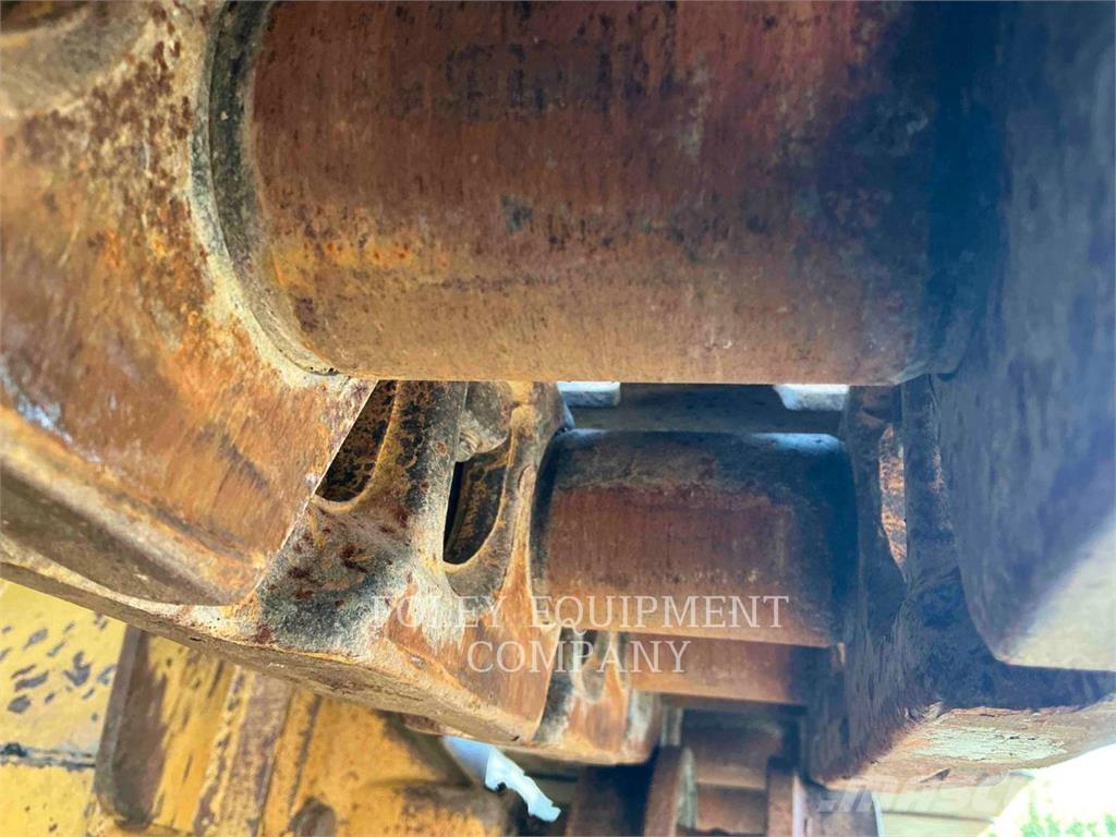 CAT 953C Telakuormaajat