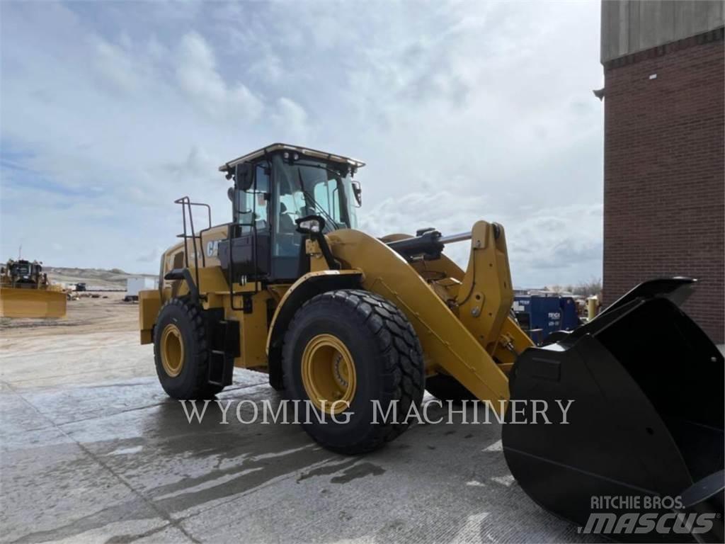 CAT 962 Pyöräkuormaajat