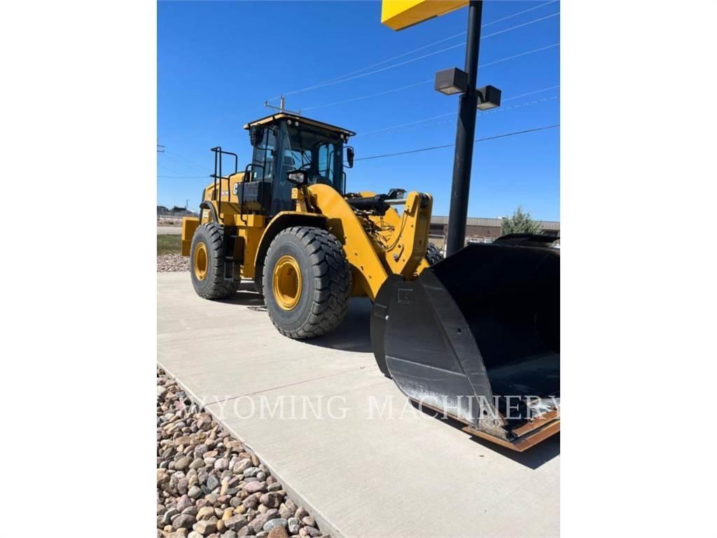 CAT 962M Pyöräkuormaajat