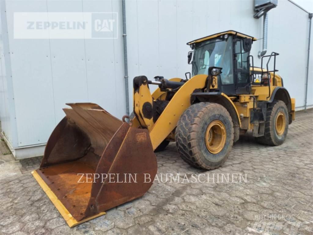 CAT 962M Pyöräkuormaajat