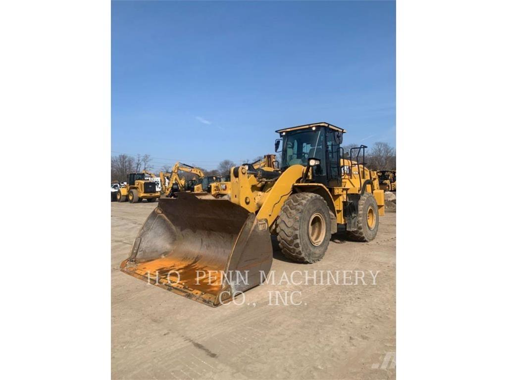 CAT 962M Pyöräkuormaajat