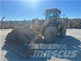 CAT 962M Pyöräkuormaajat