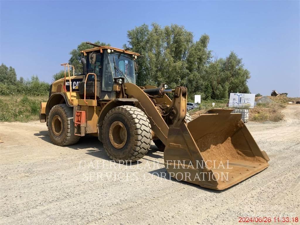 CAT 962M Pyöräkuormaajat