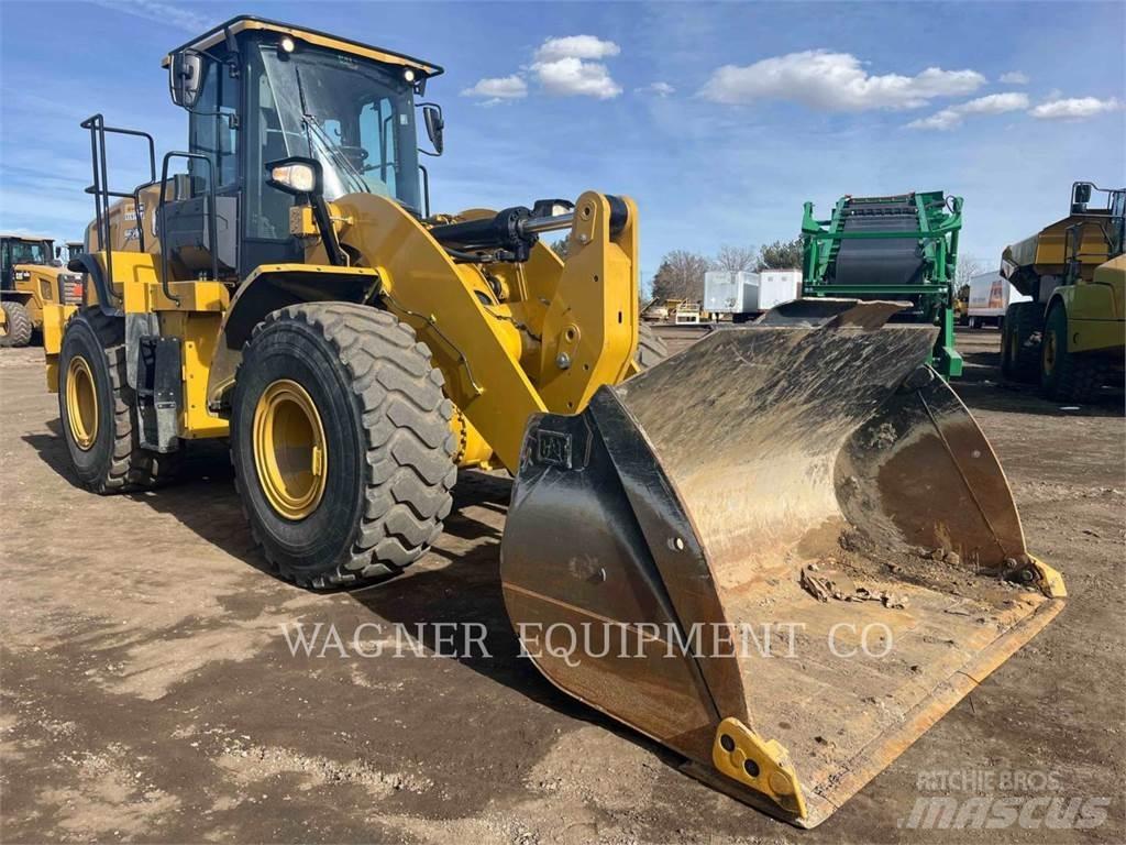 CAT 962M Pyöräkuormaajat