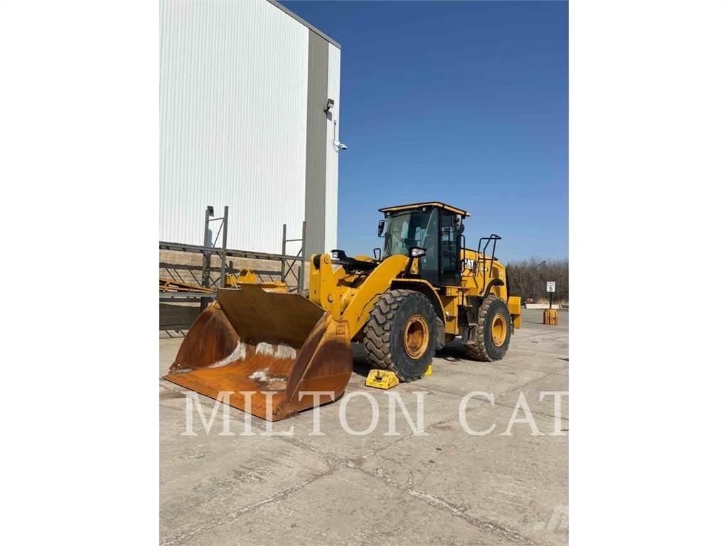 CAT 962M Pyöräkuormaajat