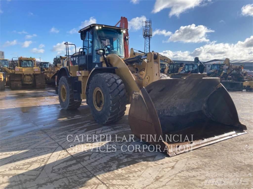 CAT 962M Pyöräkuormaajat