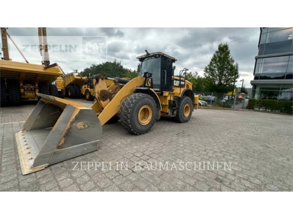 CAT 962M Pyöräkuormaajat