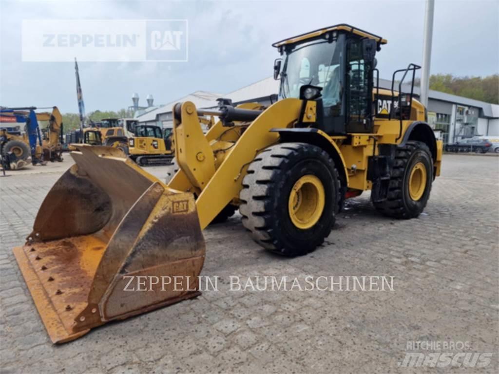 CAT 962M Pyöräkuormaajat