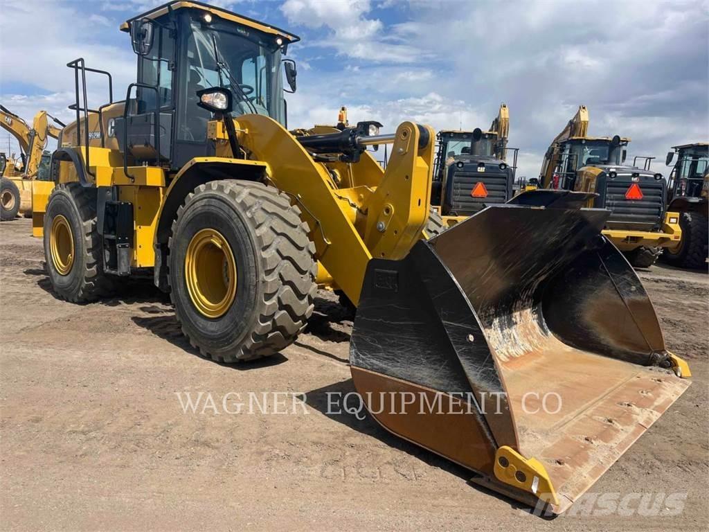 CAT 962M Pyöräkuormaajat