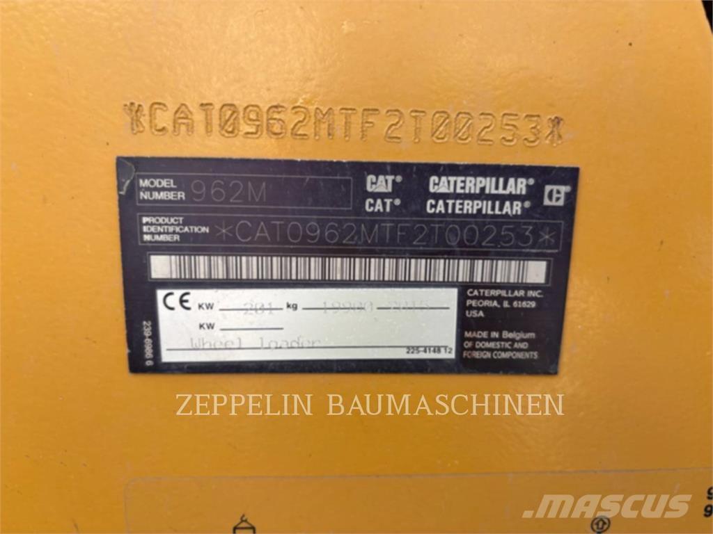 CAT 962M Pyöräkuormaajat