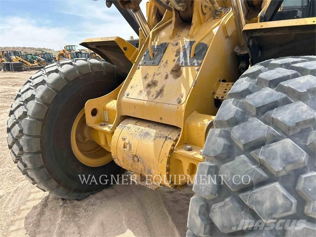 CAT 962M FC Pyöräkuormaajat