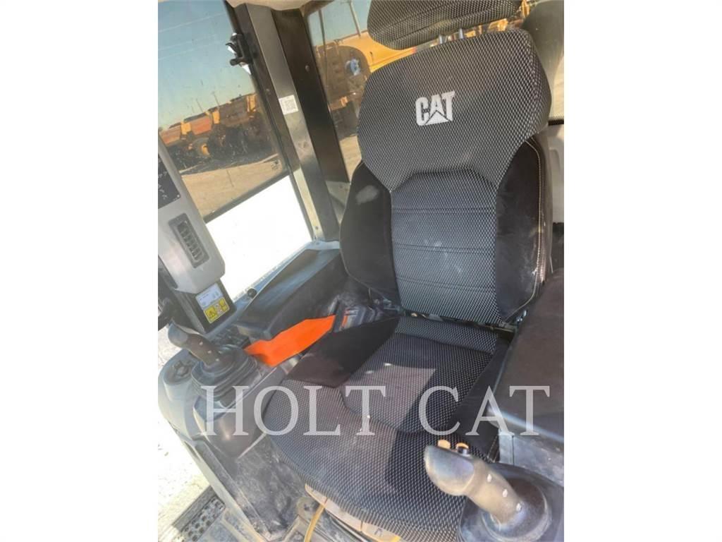 CAT 963 Telakuormaajat