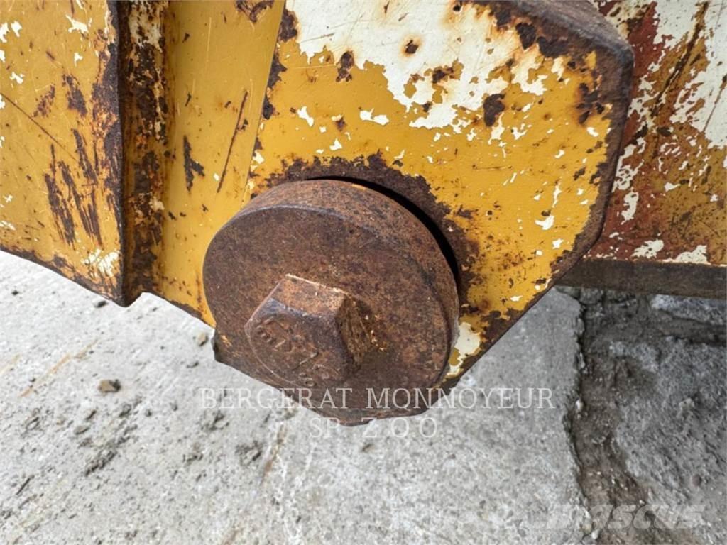 CAT 963C Telakuormaajat
