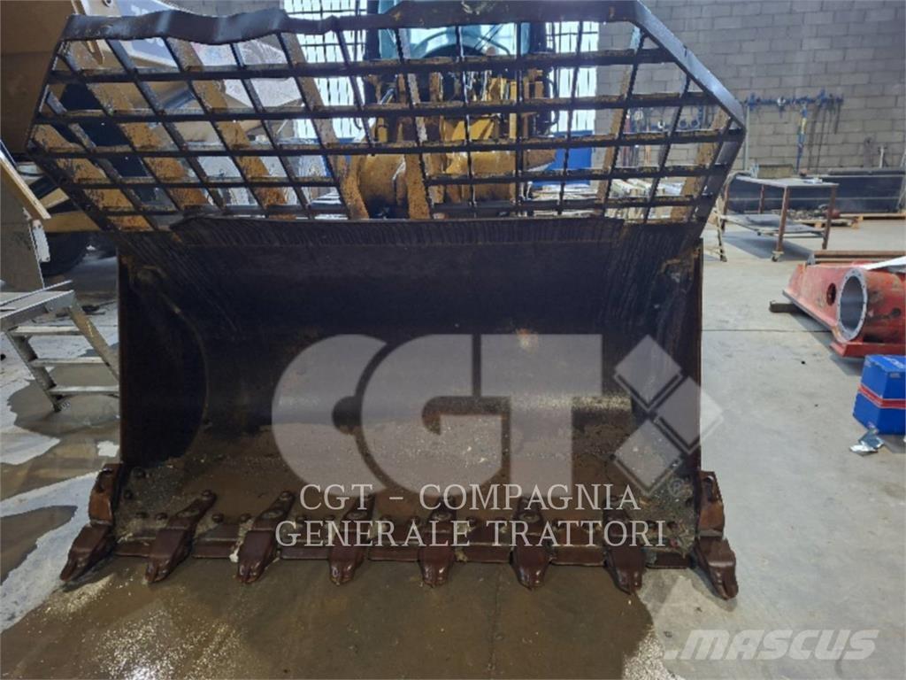 CAT 963D Telakuormaajat