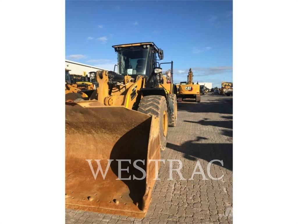 CAT 966 Pyöräkuormaajat