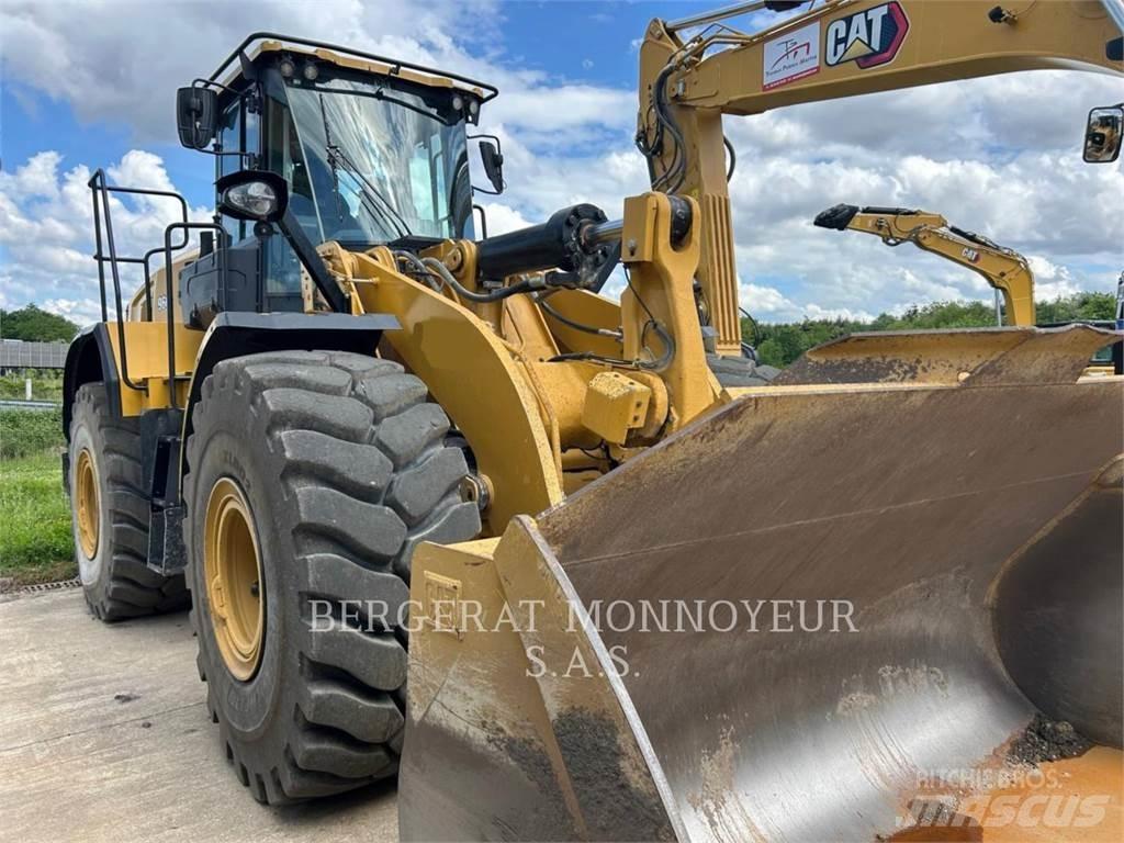 CAT 966 Pyöräkuormaajat