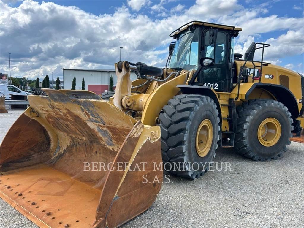 CAT 966 Pyöräkuormaajat