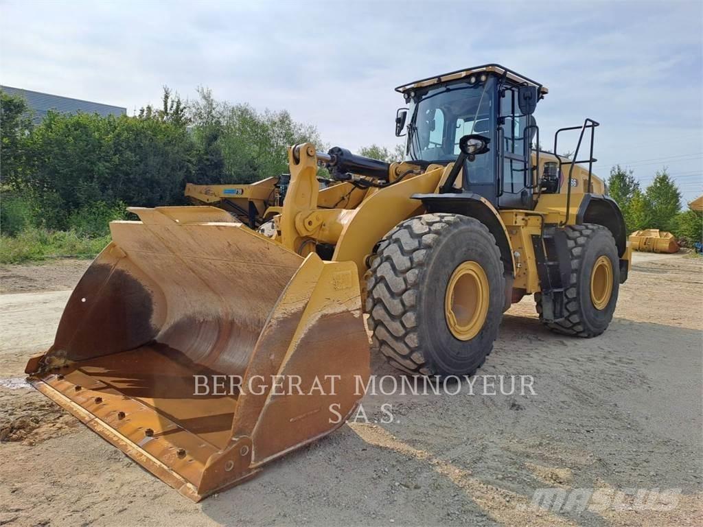 CAT 966 Pyöräkuormaajat