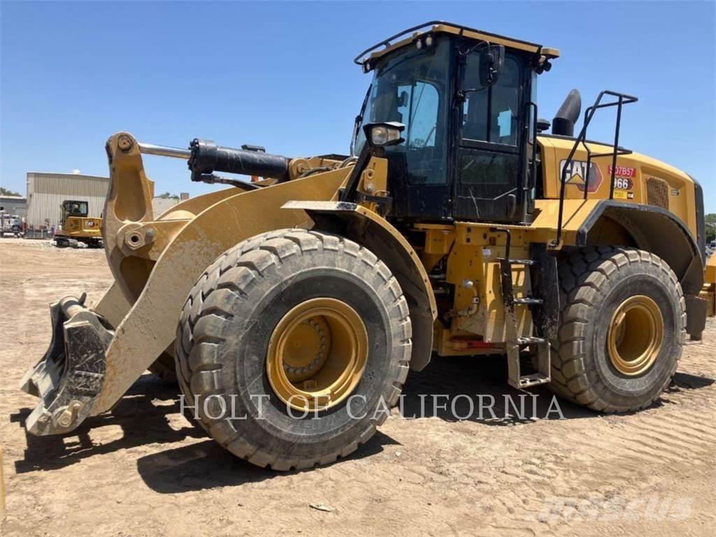 CAT 966 Pyöräkuormaajat