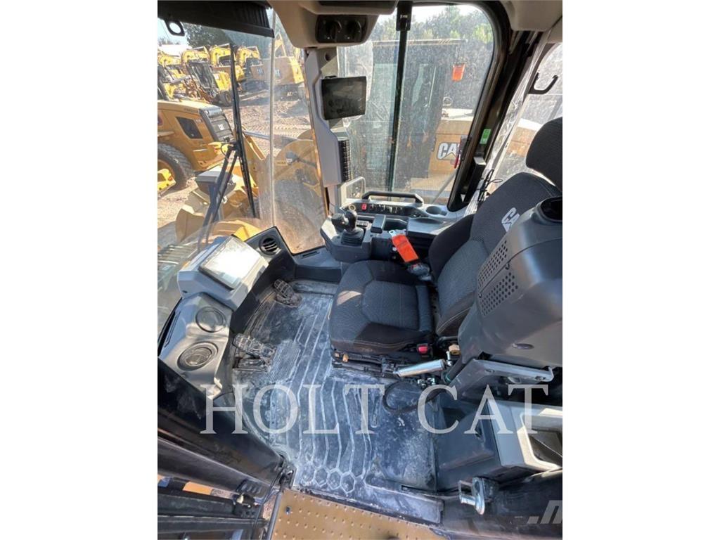 CAT 966 XE Pyöräkuormaajat