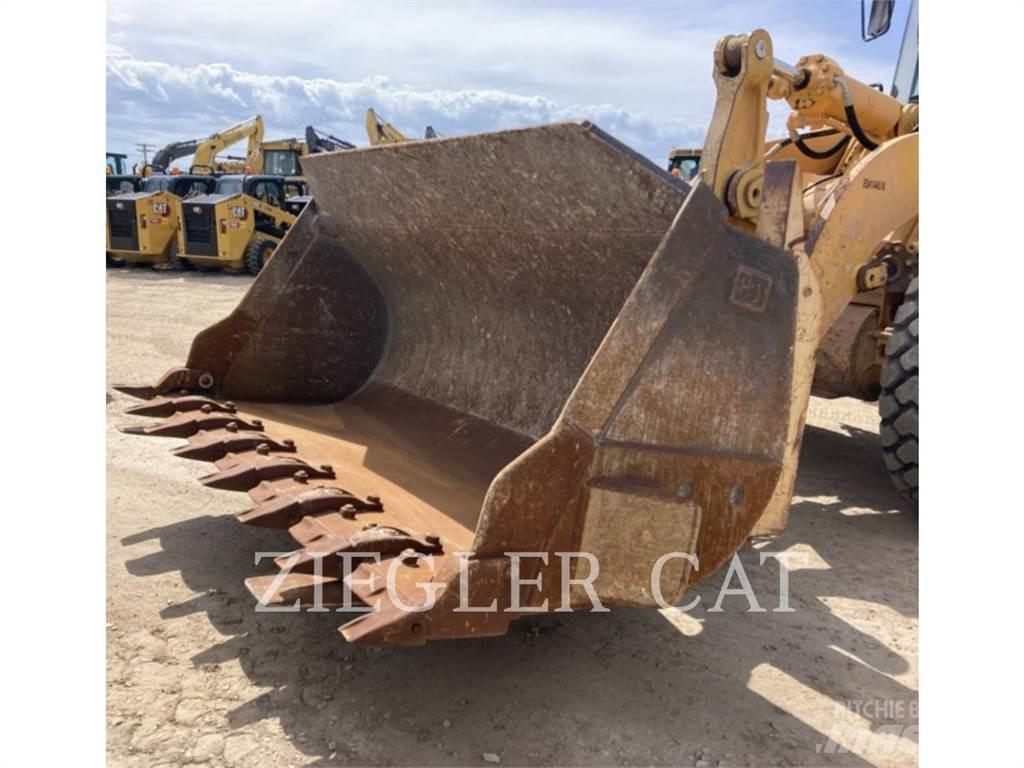 CAT 966G Pyöräkuormaajat