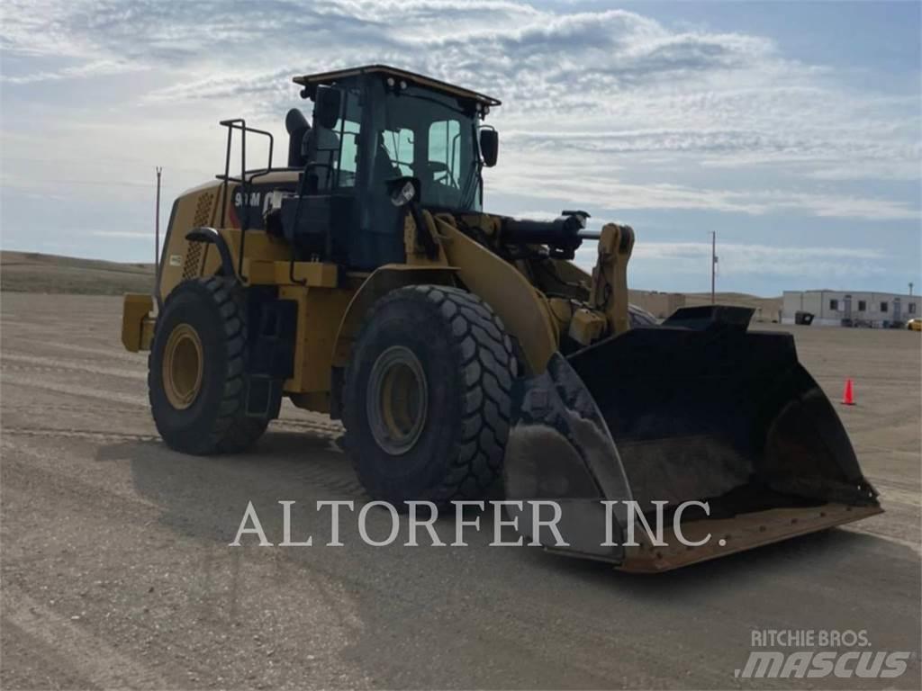 CAT 966M Telaketjupuskutraktorit