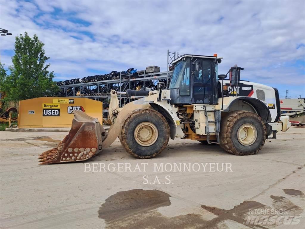 CAT 966M Pyöräkuormaajat