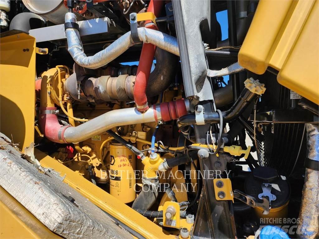 CAT 966M Pyöräkuormaajat