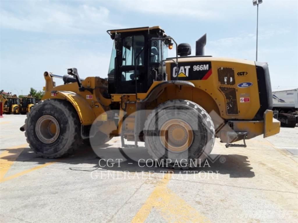CAT 966M Pyöräkuormaajat