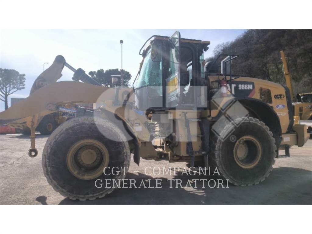 CAT 966M Pyöräkuormaajat