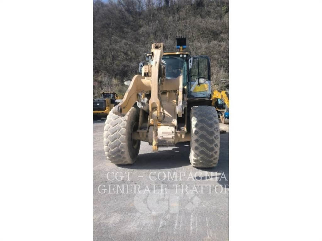CAT 966M Pyöräkuormaajat