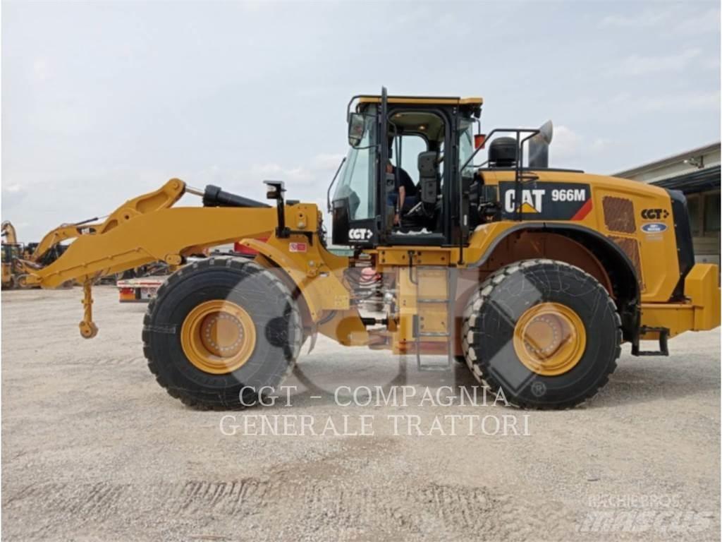 CAT 966M Pyöräkuormaajat