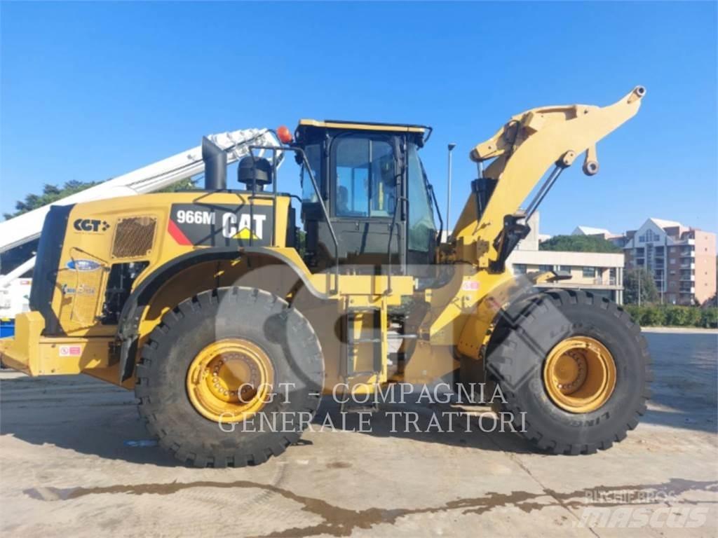 CAT 966M Pyöräkuormaajat