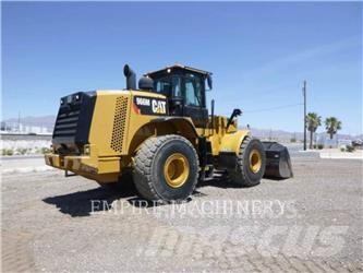 CAT 966M Pyöräkuormaajat