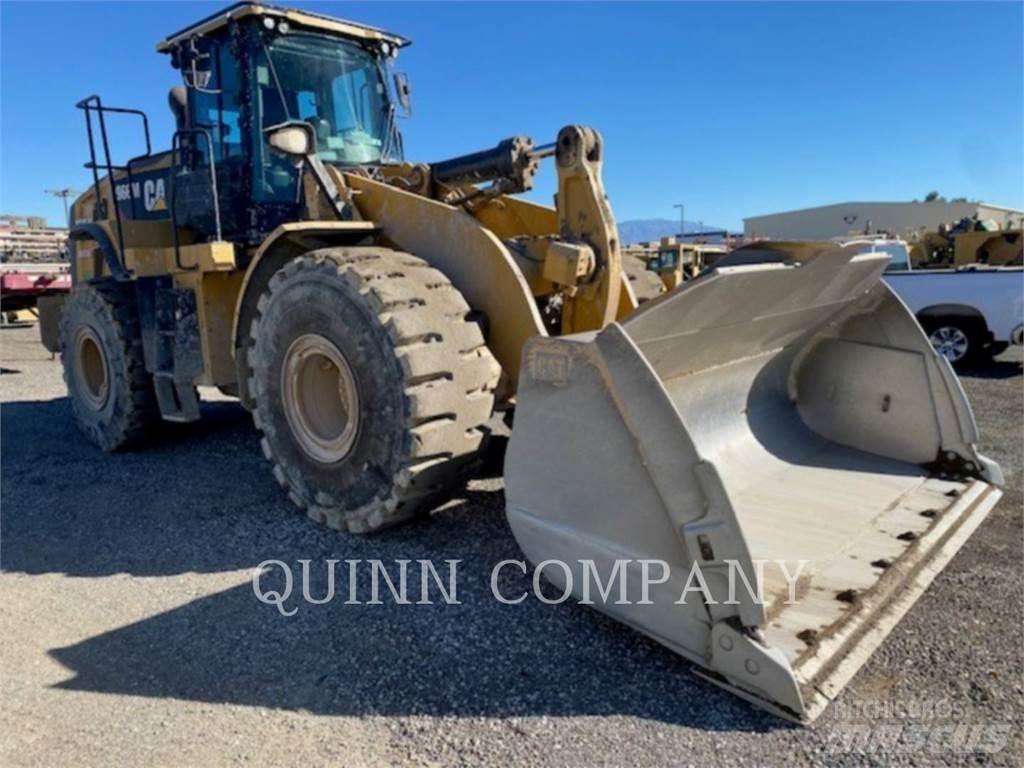 CAT 966M Pyöräkuormaajat