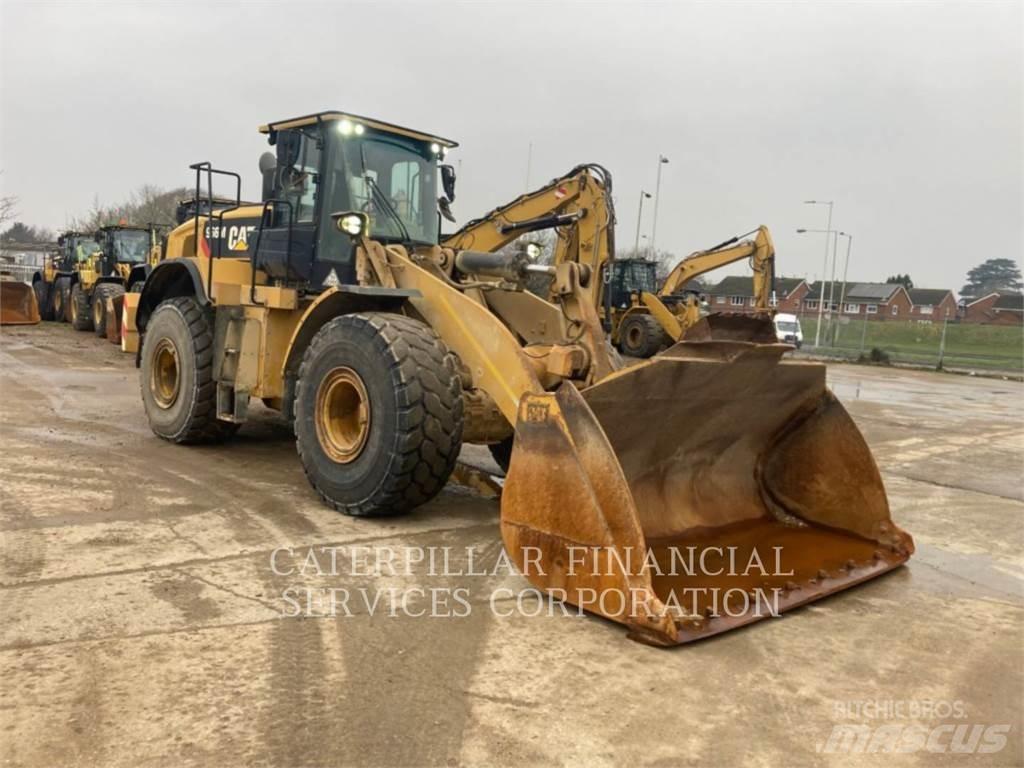 CAT 966M Pyöräkuormaajat