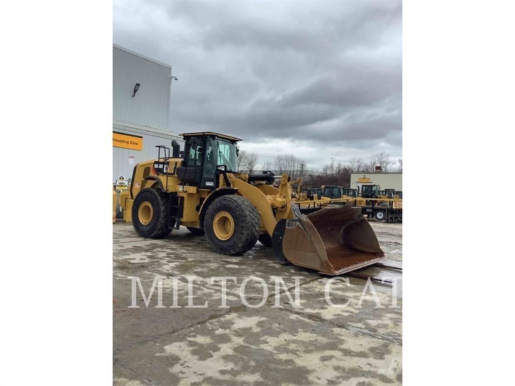 CAT 966M Pyöräkuormaajat
