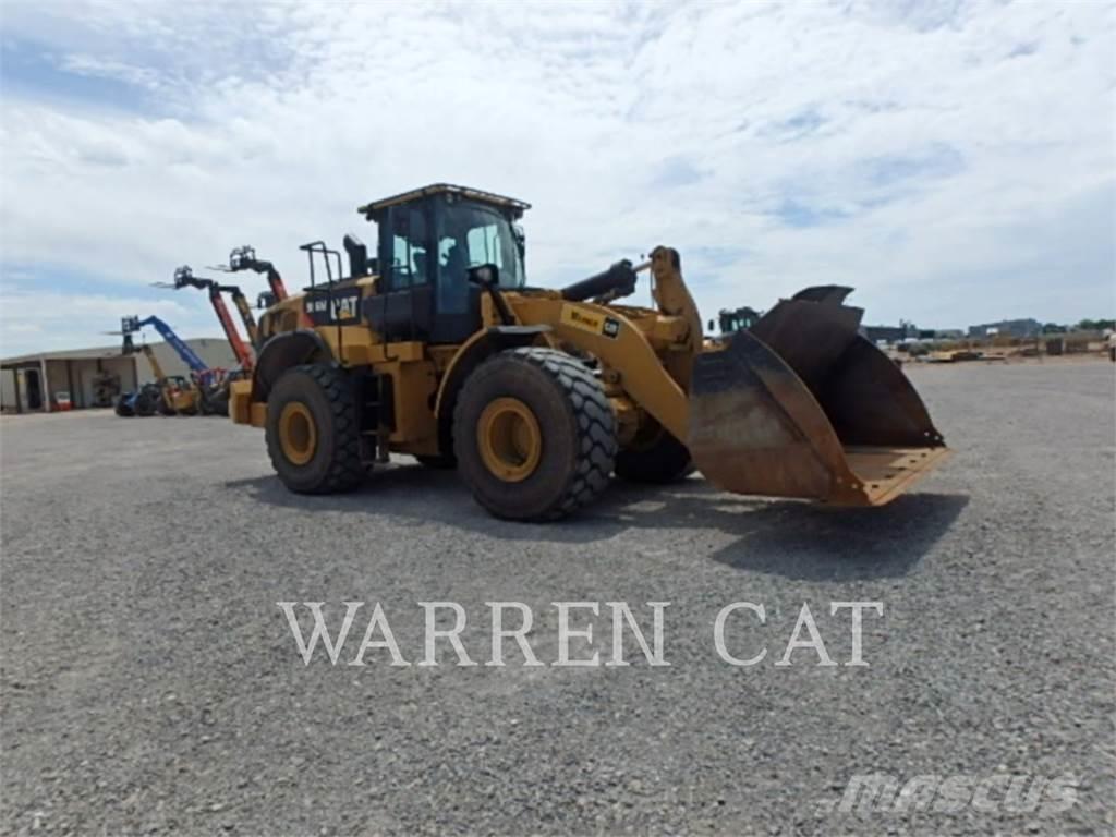 CAT 966M Pyöräkuormaajat