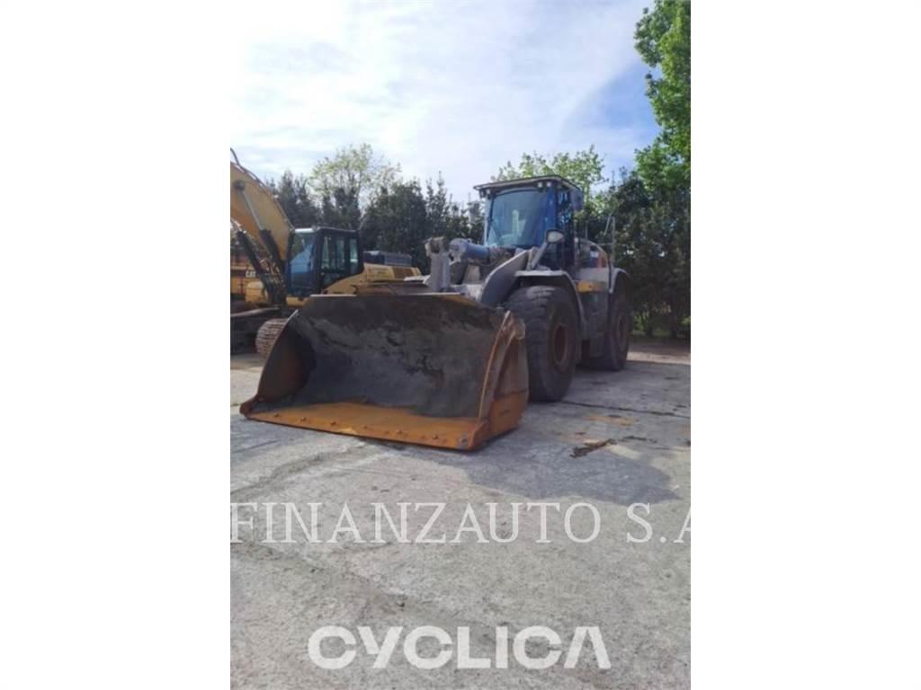CAT 966M Pyöräkuormaajat
