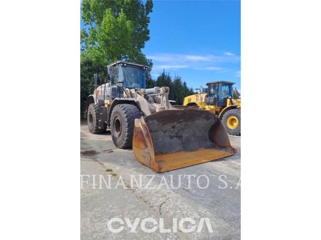 CAT 966M Pyöräkuormaajat