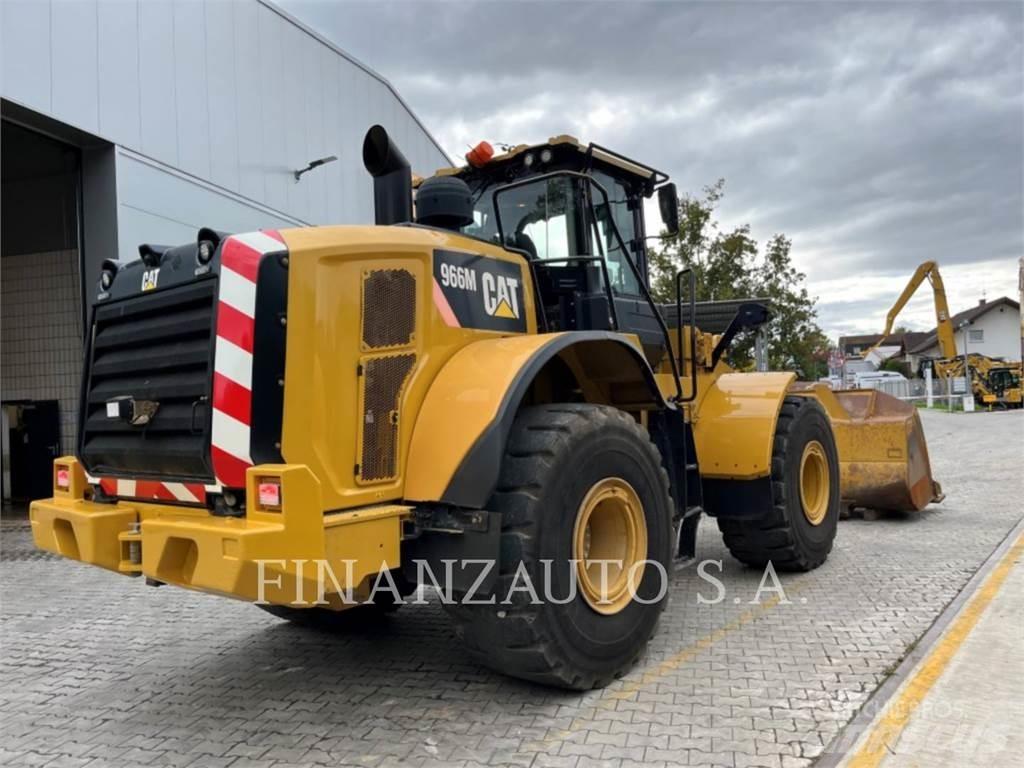 CAT 966M Pyöräkuormaajat