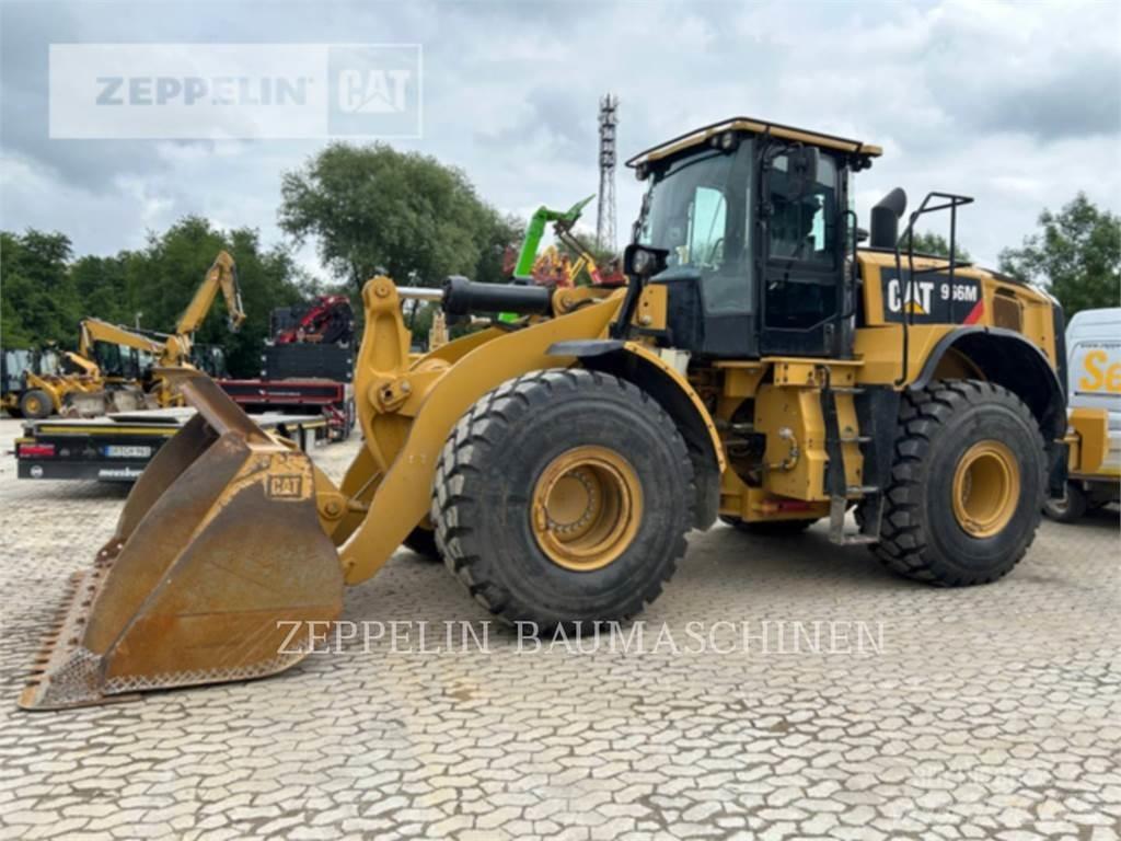 CAT 966M Pyöräkuormaajat
