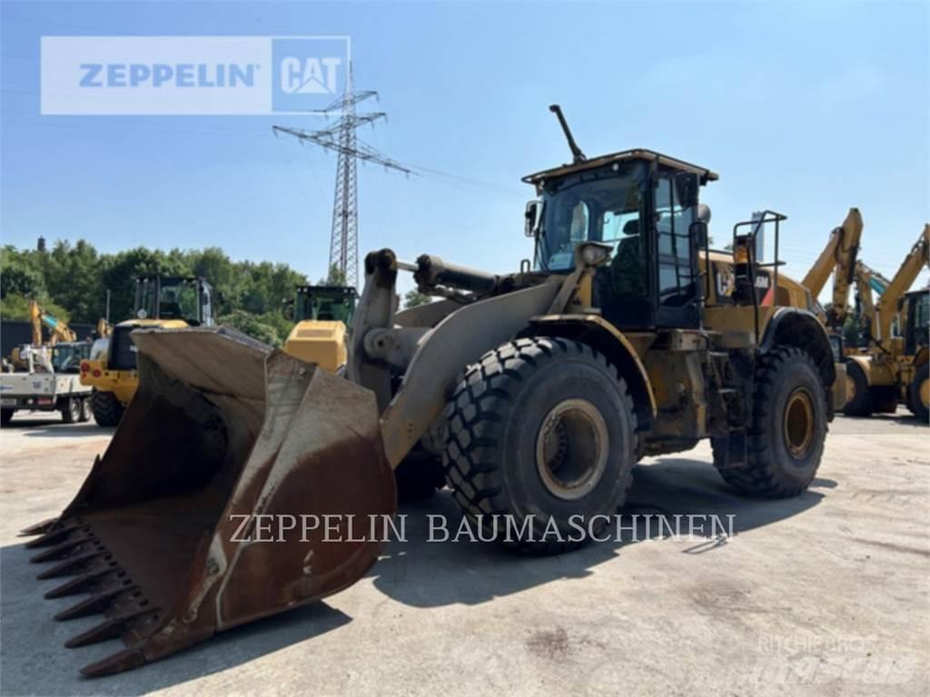 CAT 966M Pyöräkuormaajat